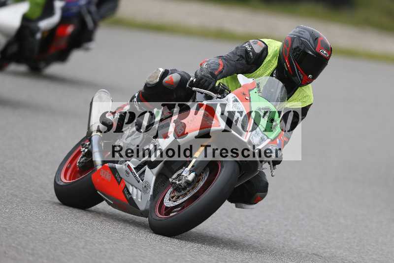 /14 25.04.2024 TZ Motorsport Training ADR/Gruppe gelb/44
